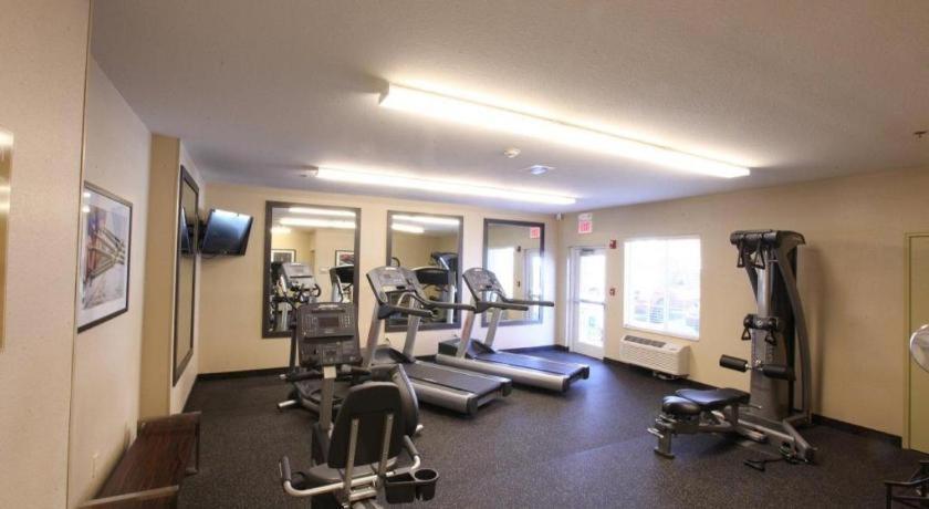 Candlewood Suites Saint Joseph By Ihg Buitenkant foto